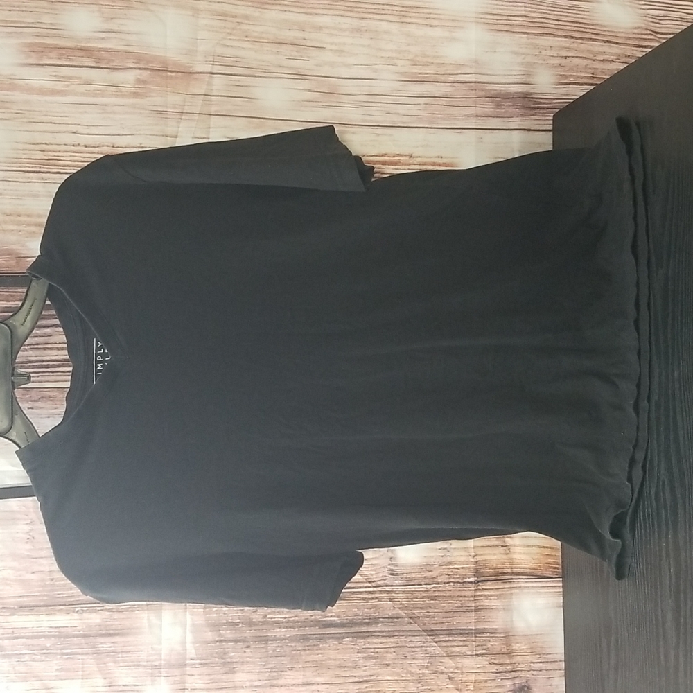 Simply Styled Black Shirt Size Small
